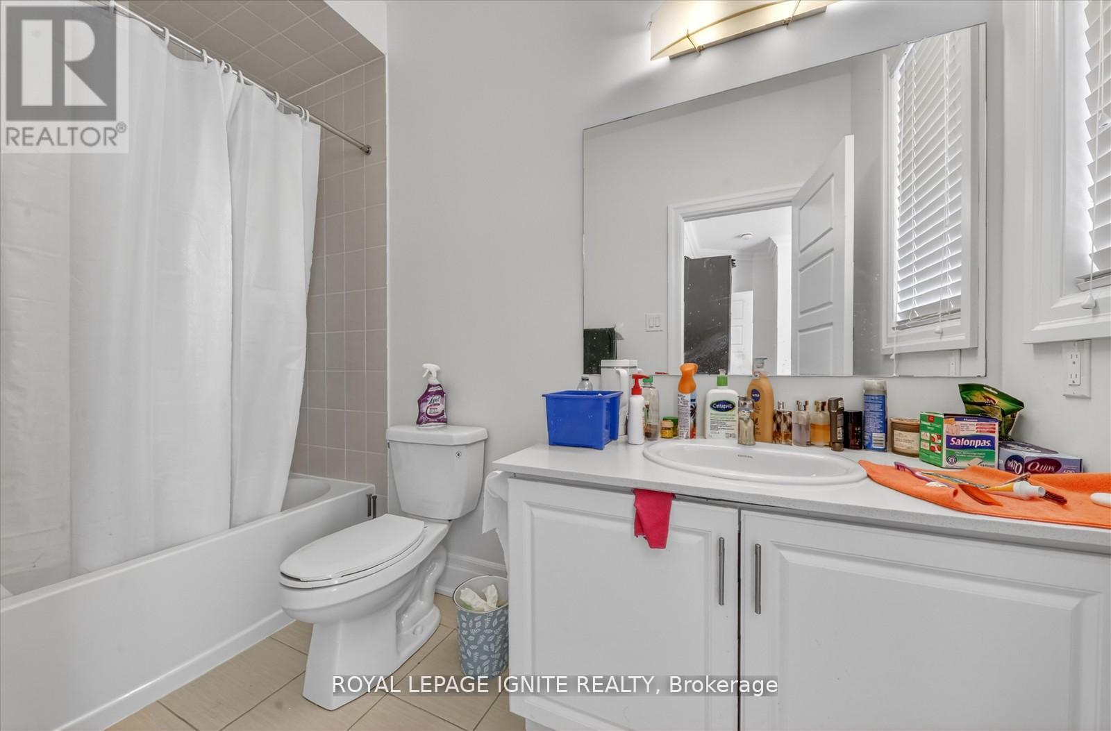 Detached at 12 NIGH DRIVE, Markham