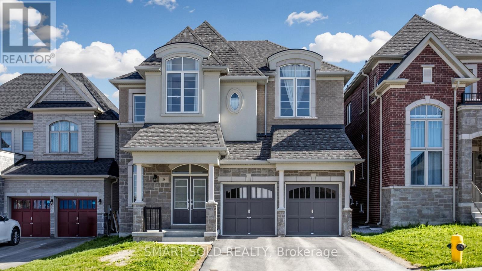 Detached at 8 SLATER COURT, East Gwillimbury (Sharon)