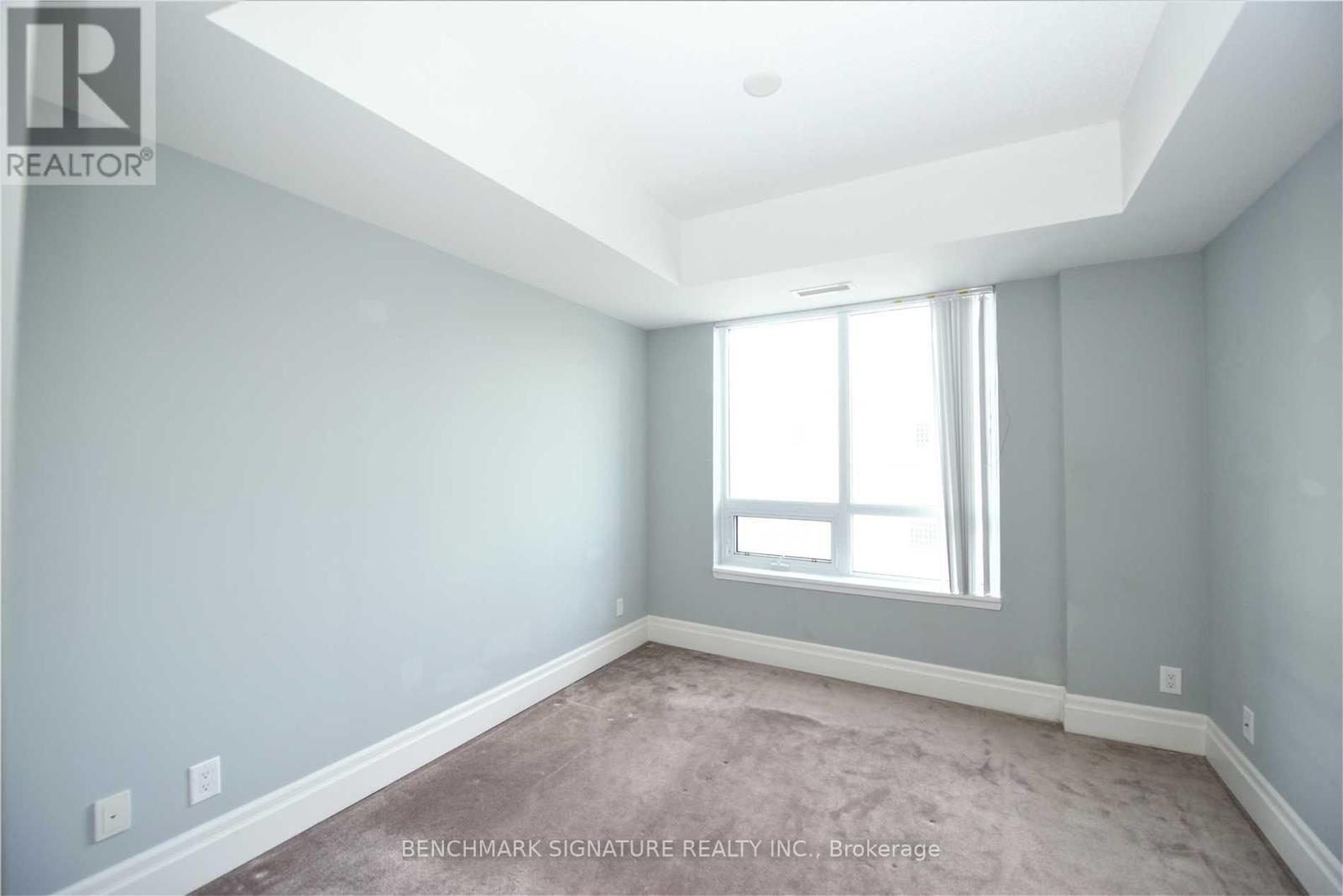 Apartment at 57 Upper Duke Cres, Markham
