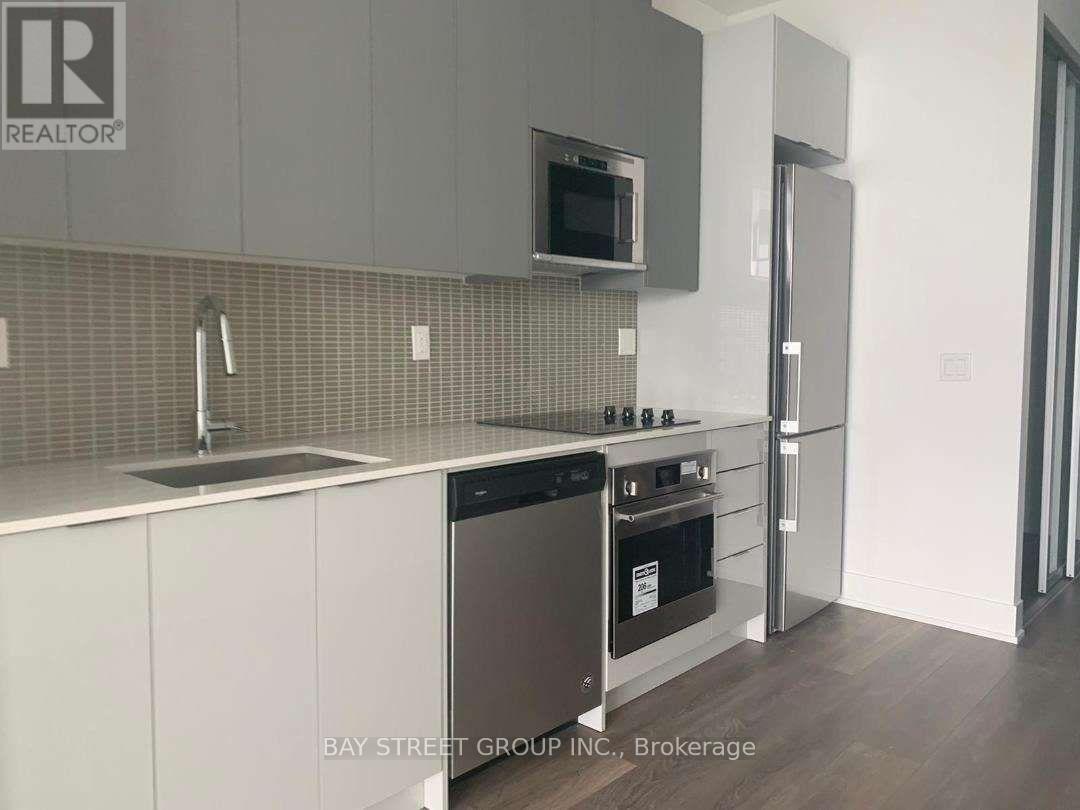 Apartment at 2605 - 2916 HIGHWAY 7 ROAD, Vaughan