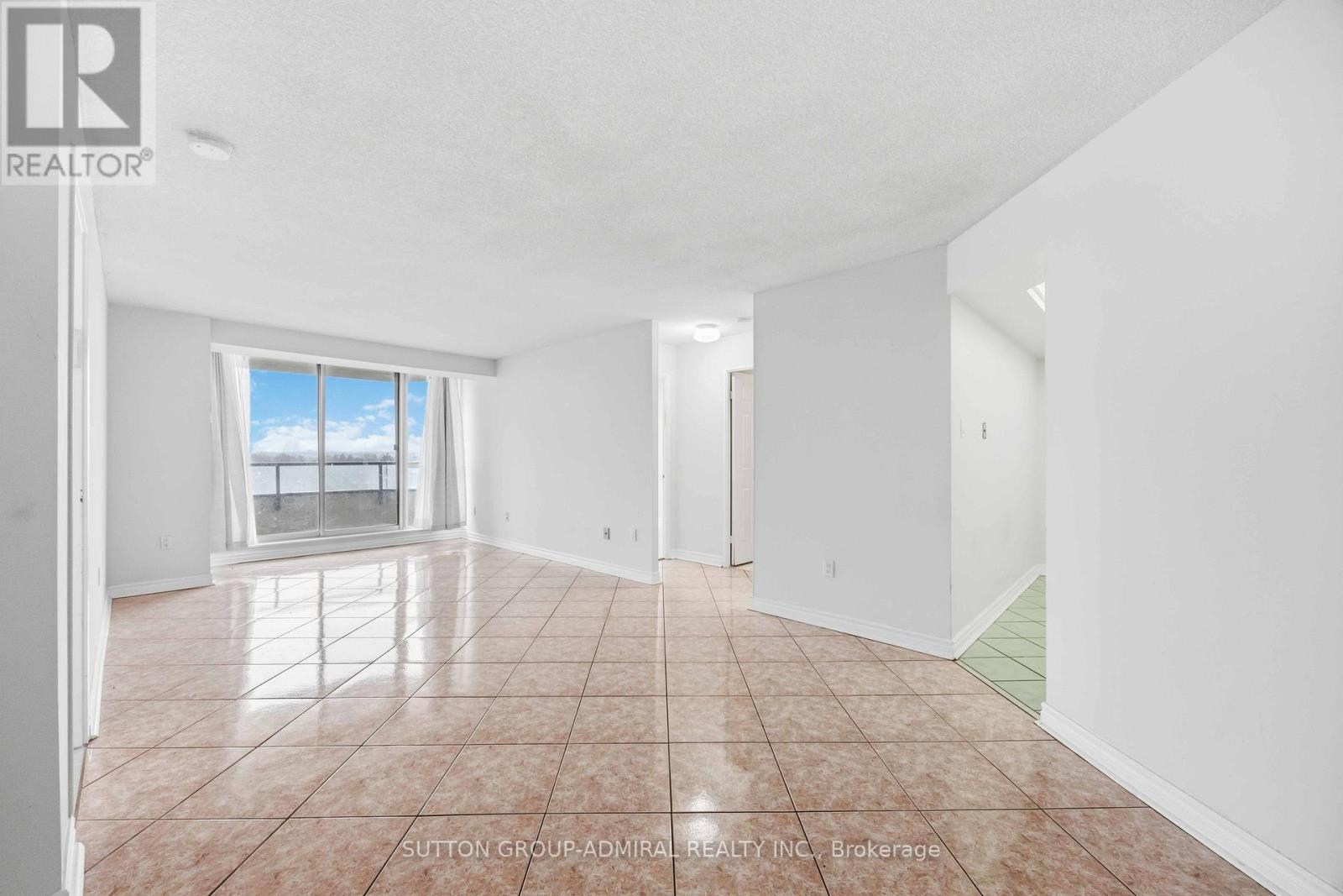 Apartment at 506 - 343 CLARK AVENUE W, Vaughan