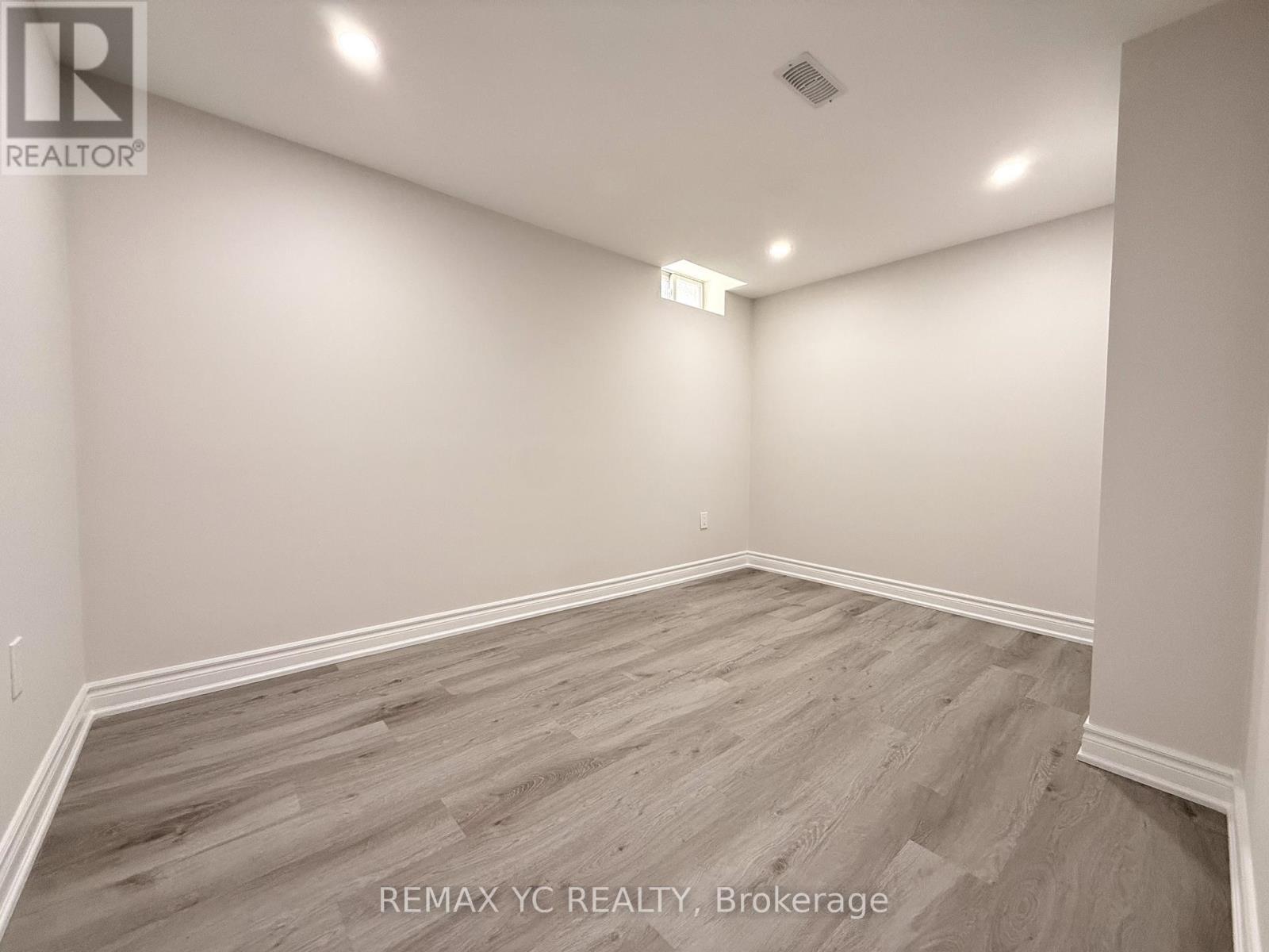 Detached at BASEMENT - 402 HANDLEY CRESCENT, Newmarket