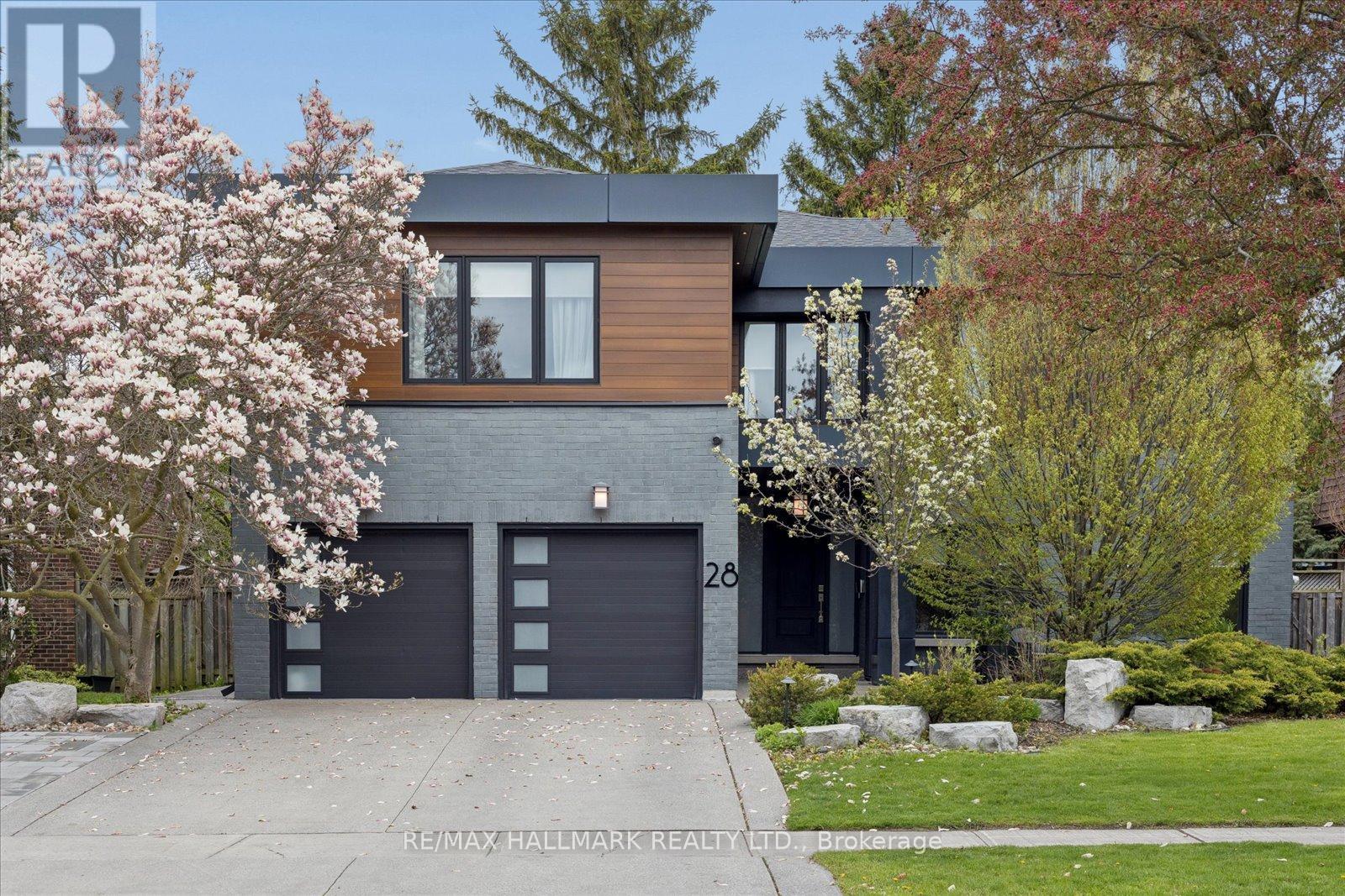 Detached at 28 REESORVILLE ROAD, Markham (Markham Village)