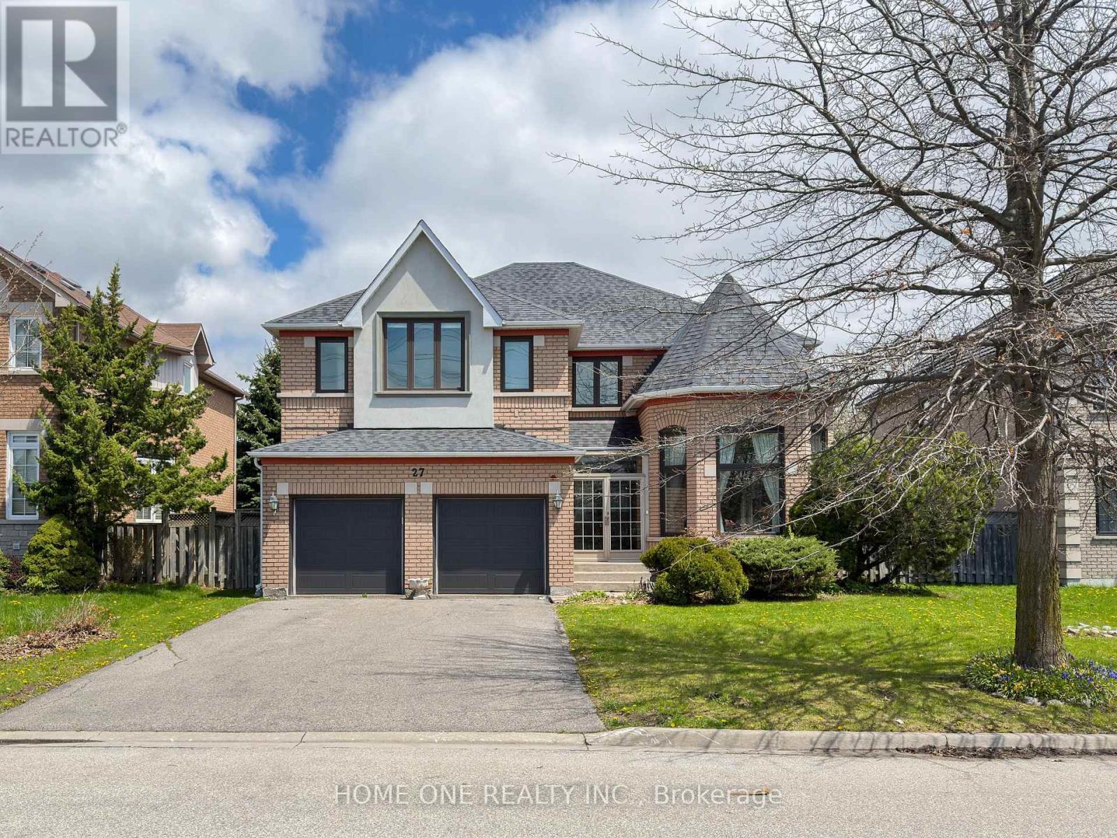Detached at 27 MOSES CRESCENT, Markham (Cachet)