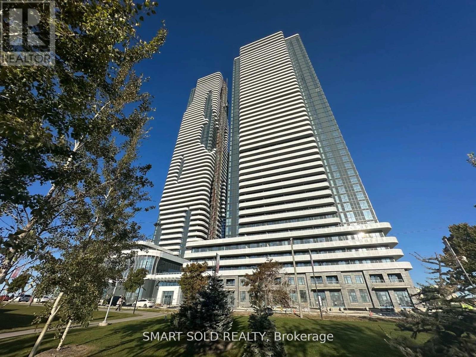 Apartment at 608 - 195 COMMERCE STREET, Vaughan (Vaughan Corporate Centre)