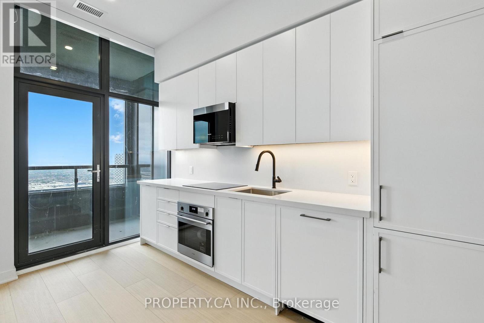 Apartment at 5304 - 2920 HIGHWAY 7, Vaughan