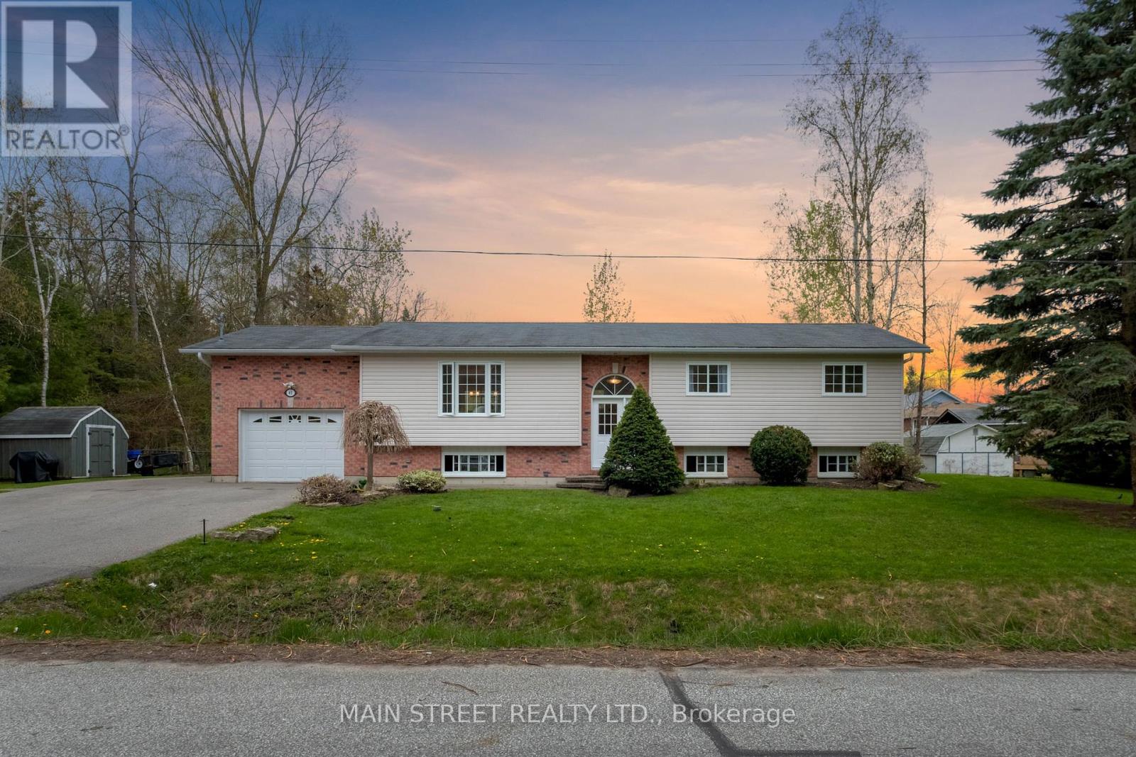 Detached at 41 BEDFORD ROAD, Georgina (Sutton & Jackson's Point)