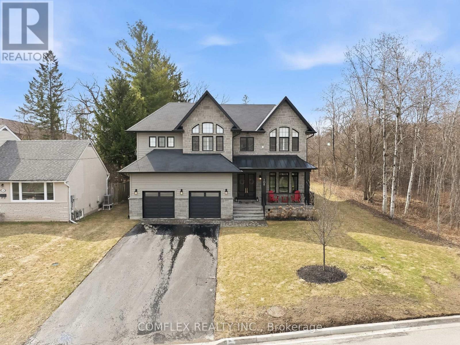 Detached at 108 AVENUE ROAD, Newmarket (Central Newmarket)