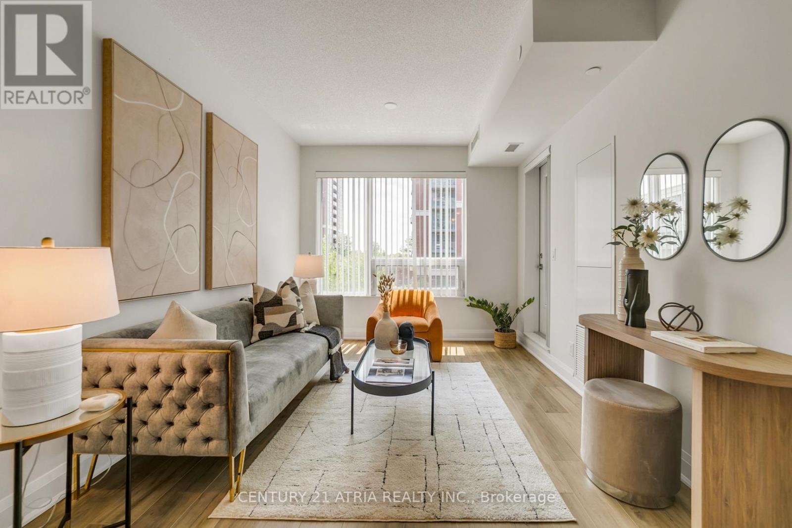 Apartment at #307 - 8228 BIRCHMOUNT ROAD, Markham (Unionville)