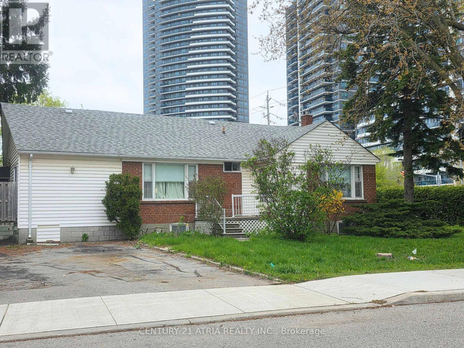 Detached at 32 MEADOWVIEW AVENUE, Markham (Grandview)