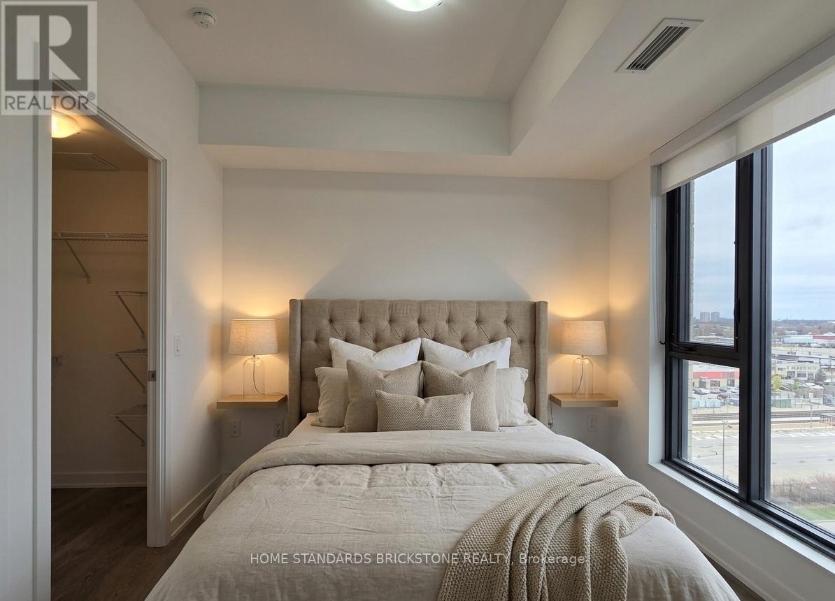 Apartment at 608 - 120 EAGLE ROCK WAY, Vaughan