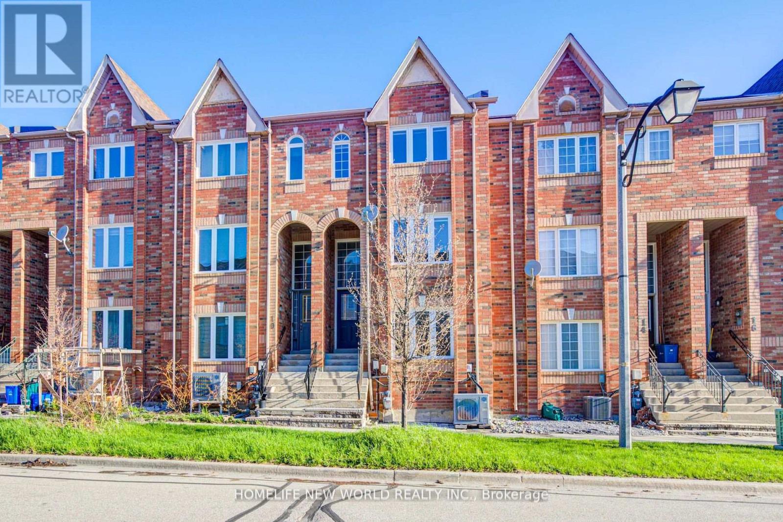 Townhouse at 12 AZALEA GATEWAY, Markham (Commerce Valley)