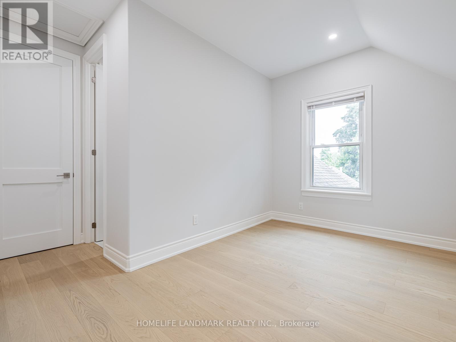Detached at #1 (MAIN) - 41 ARNOLD CRESCENT, Richmond Hill