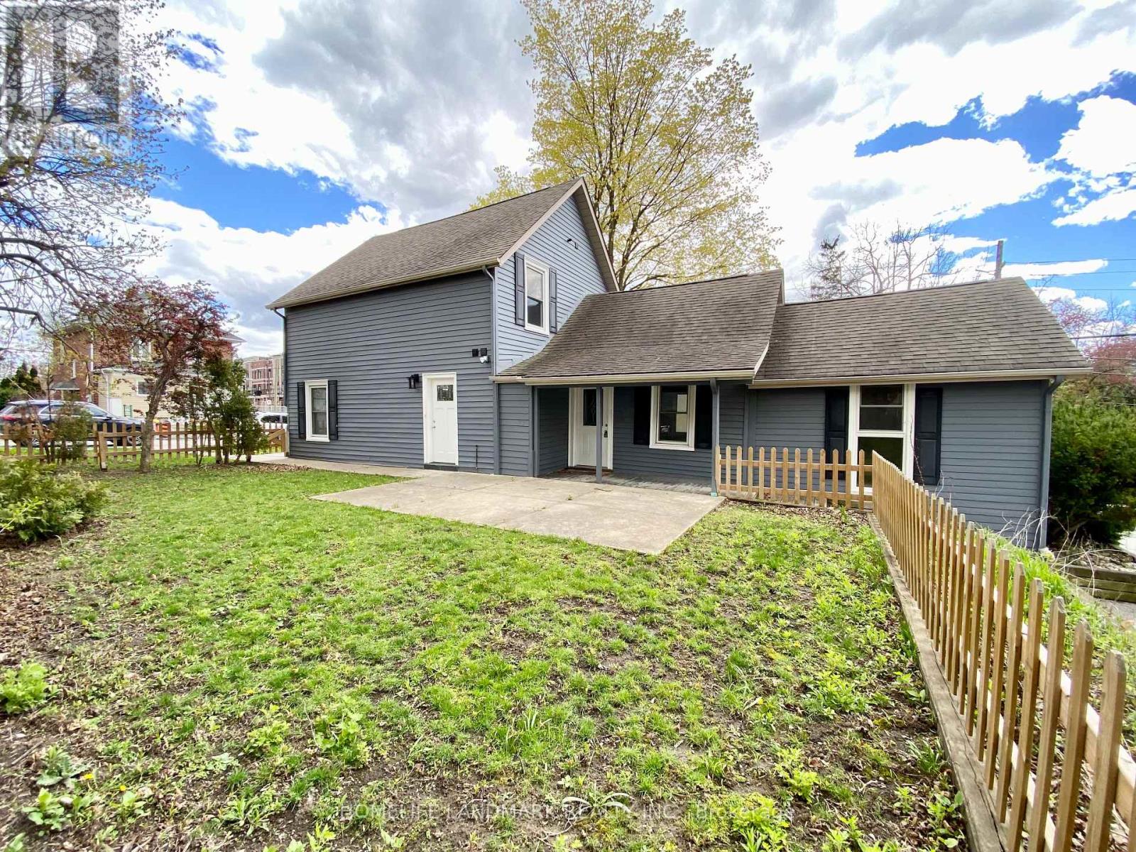 Detached at #2 (BACK) - 41 ARNOLD CRESCENT, Richmond Hill (Mill Pond)