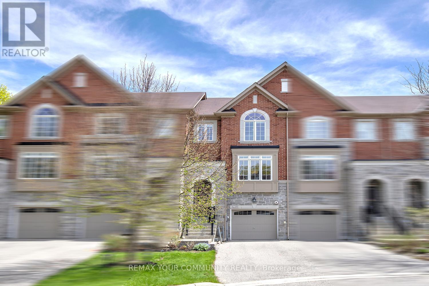 Townhouse at 231 APPLETON COURT, Newmarket (Central Newmarket)