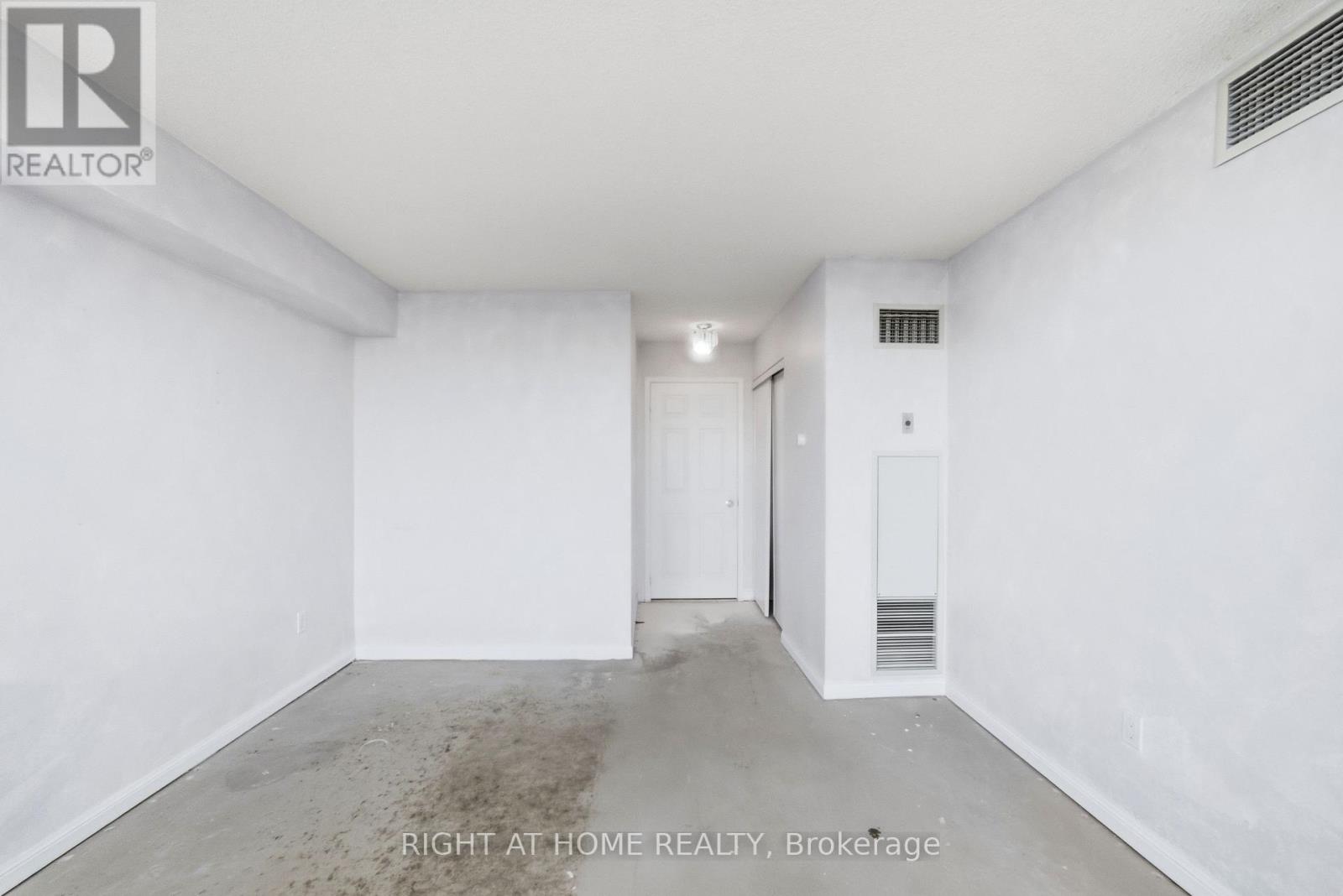 Apartment at 803 - 610 BULLOCK DRIVE, Markham