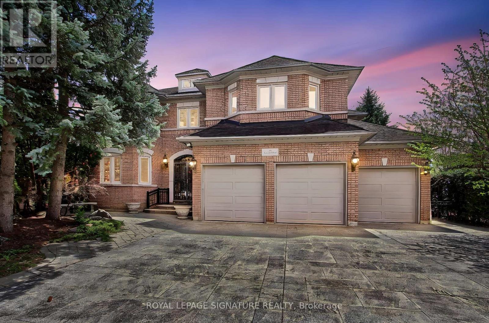 Detached at 70 GRAYDON CRESCENT, Richmond Hill (Bayview Hill)
