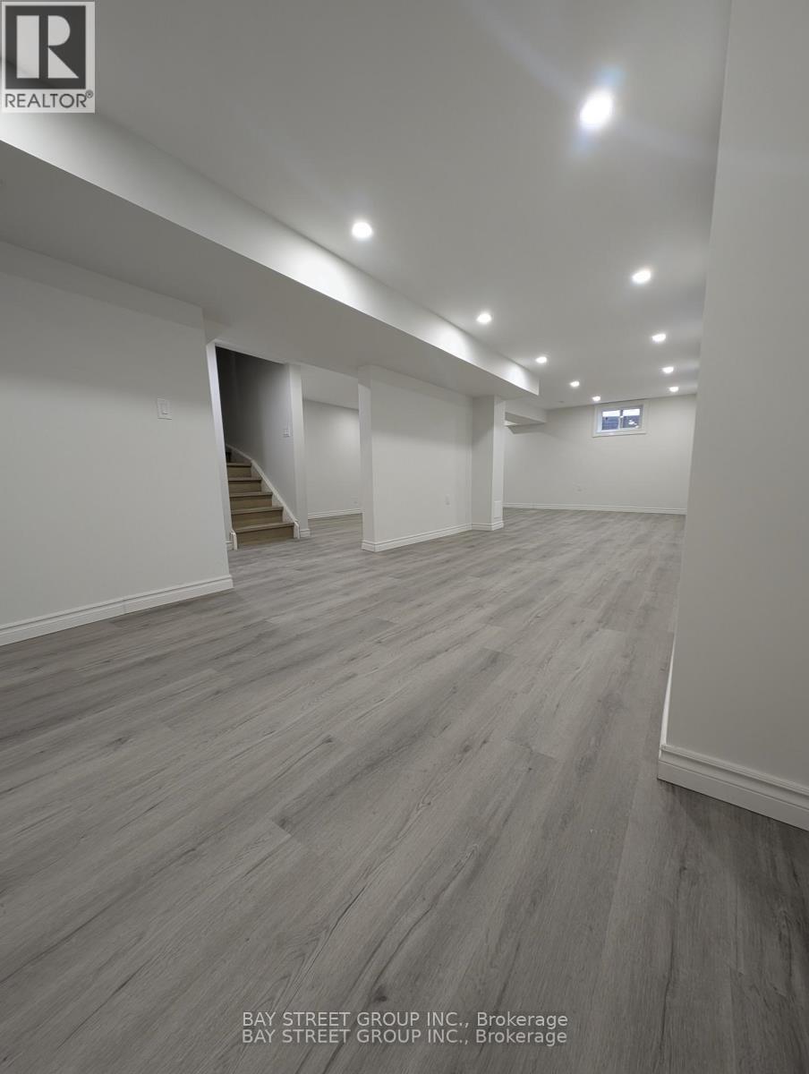 Semi-Detached/Link at 44 LILAC AVENUE, Markham