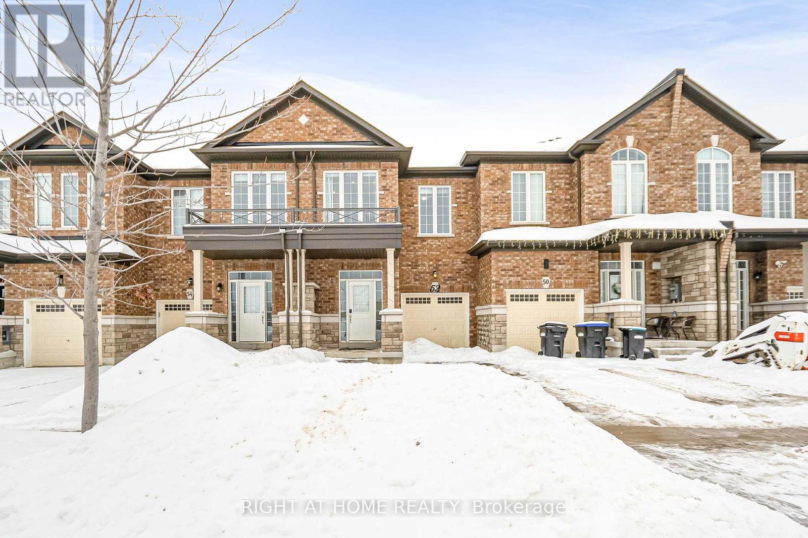 Townhouse at 52 VETERANS STREET, Bradford West Gwillimbury (Bradford)