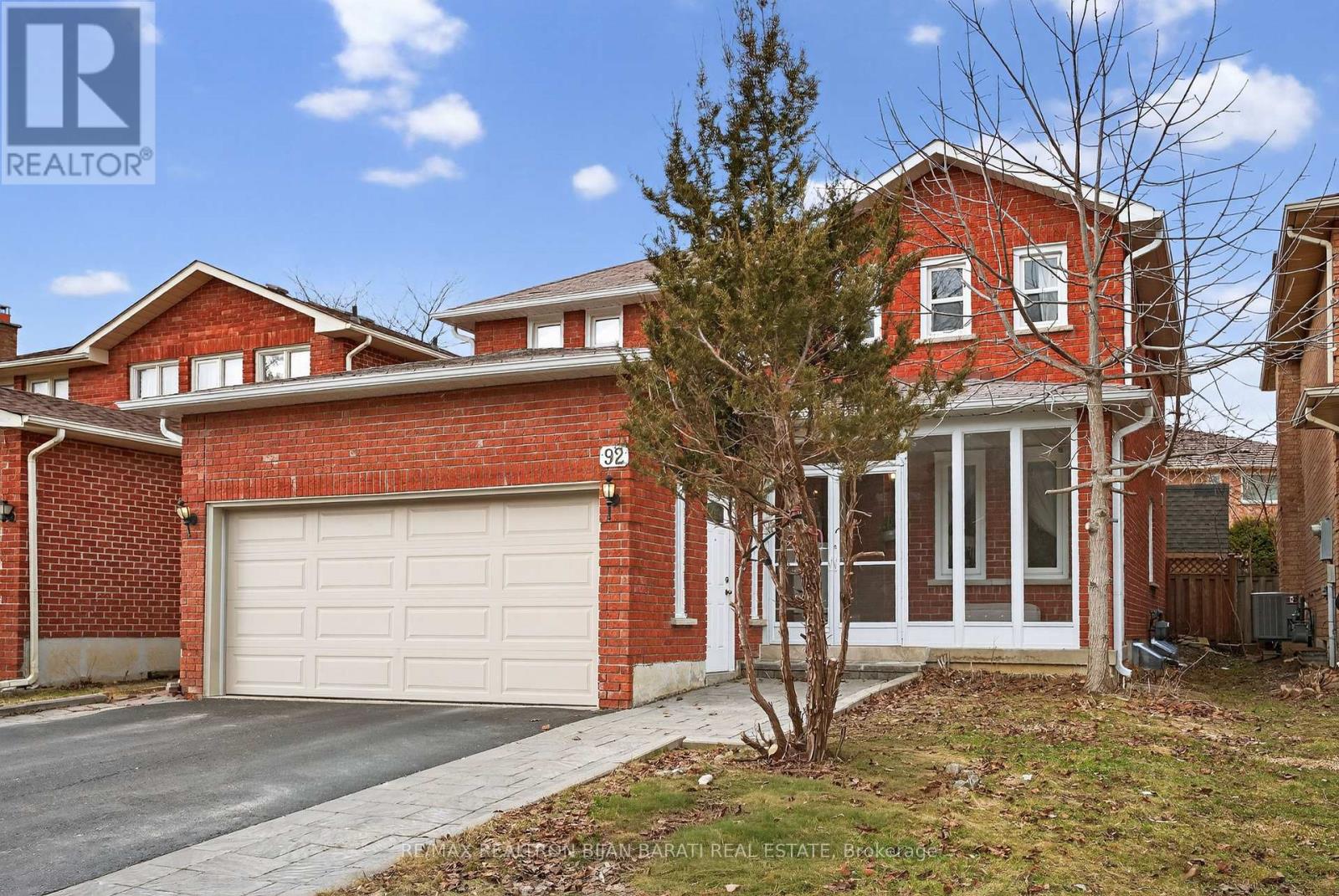 Detached at 92 WELDRICK ROAD E, Richmond Hill (Harding)