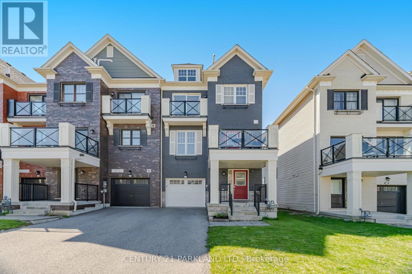 Townhouse at 18 WIMSHAW LANE, Whitchurch-Stouffville (Stouffville)