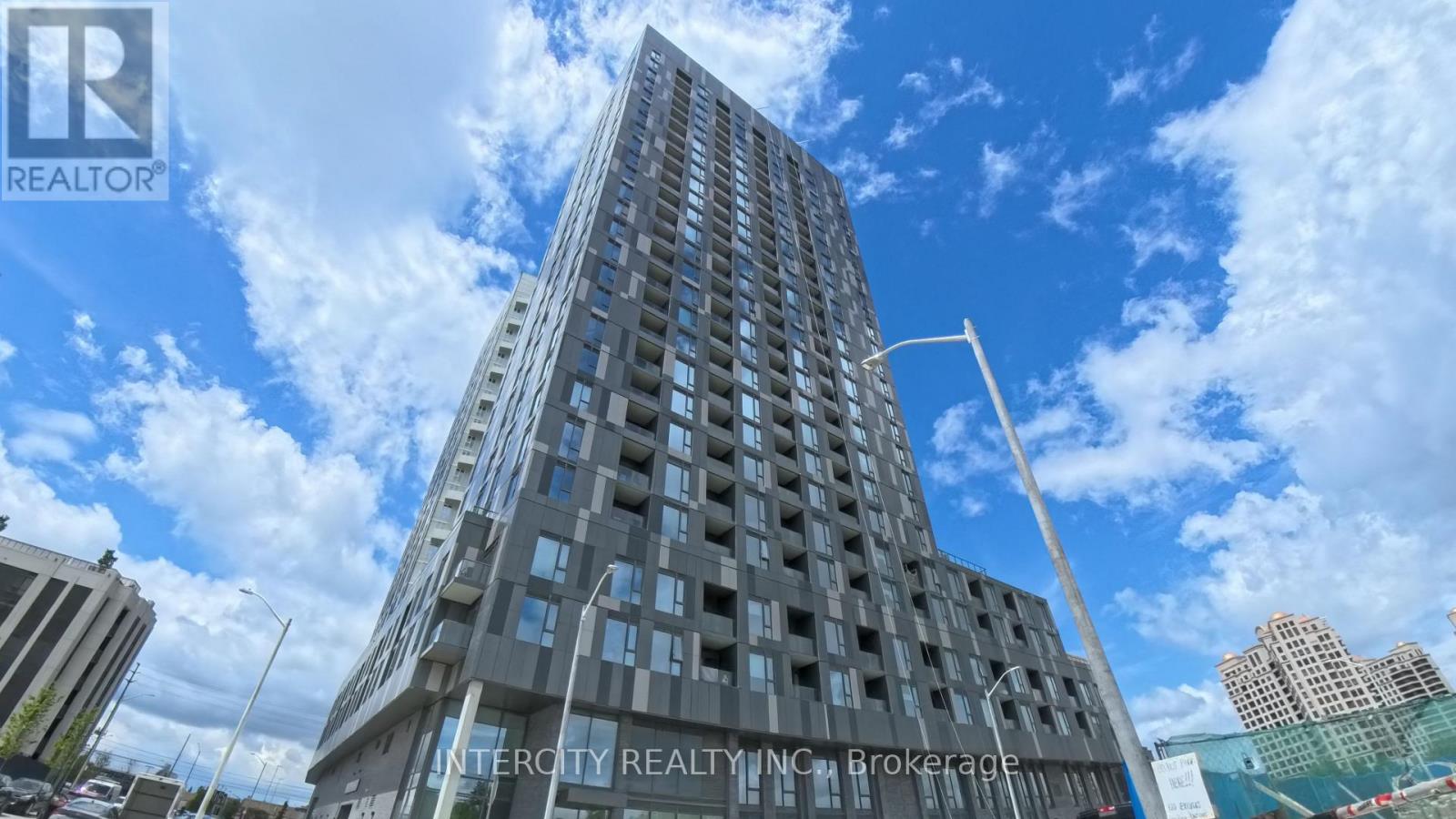 Apartment at 1710 - 474 CALDARI ROAD, Vaughan (Concord)
