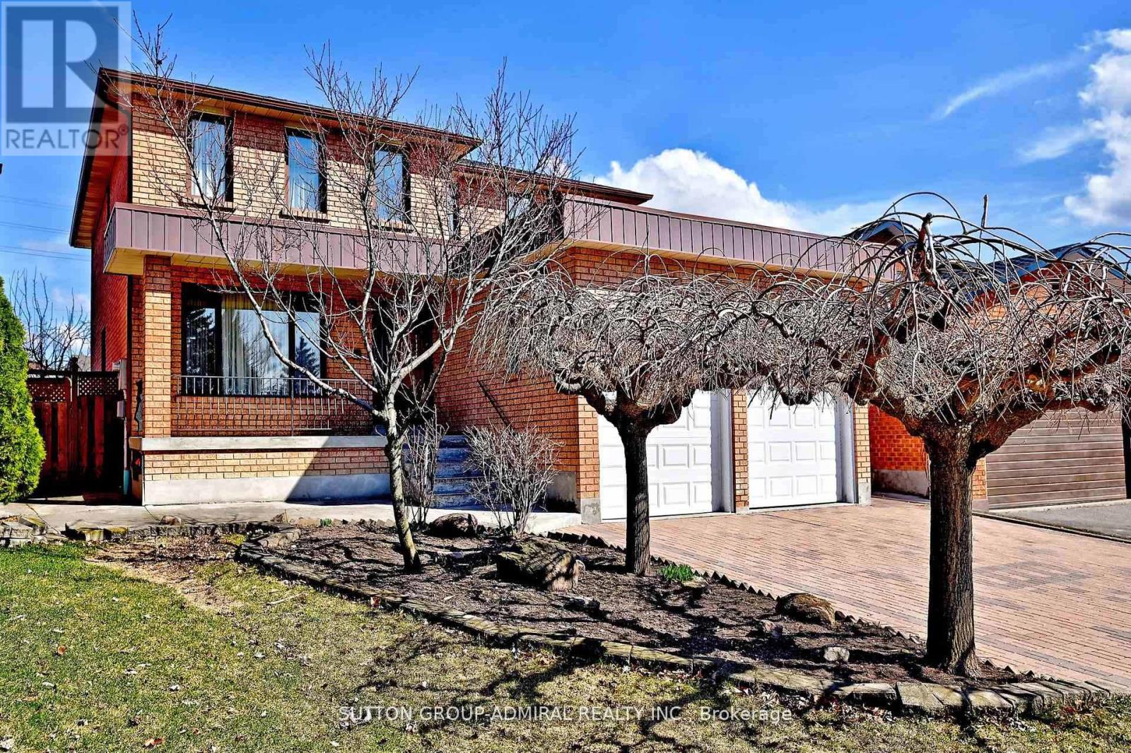 Detached at 45 ROYAL GARDEN BOULEVARD, Vaughan (East Woodbridge)