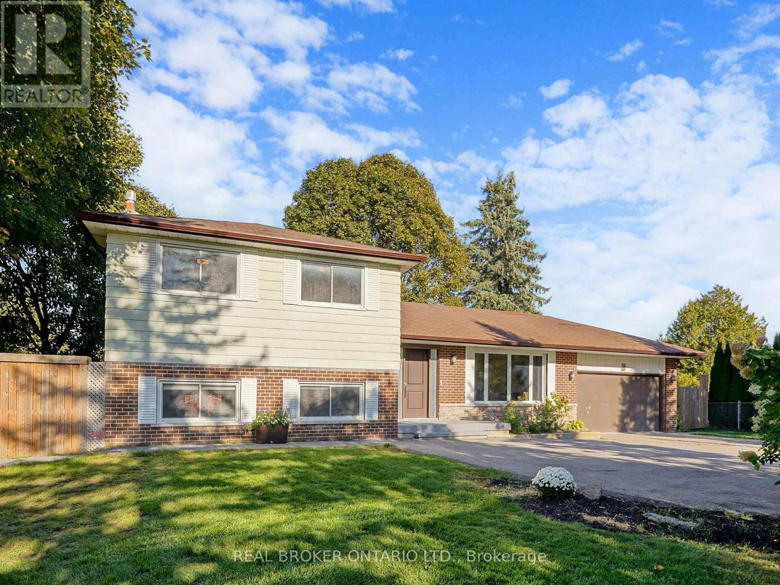 Detached at 15 JASMINE CRESCENT, Whitchurch-Stouffville (Ballantrae)
