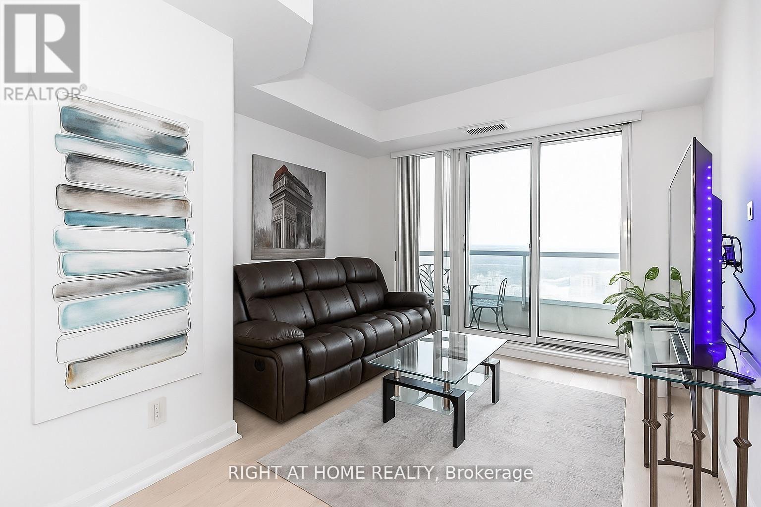 Apartment at 2213 - 9201 YONGE STREET E, Richmond Hill (Langstaff)