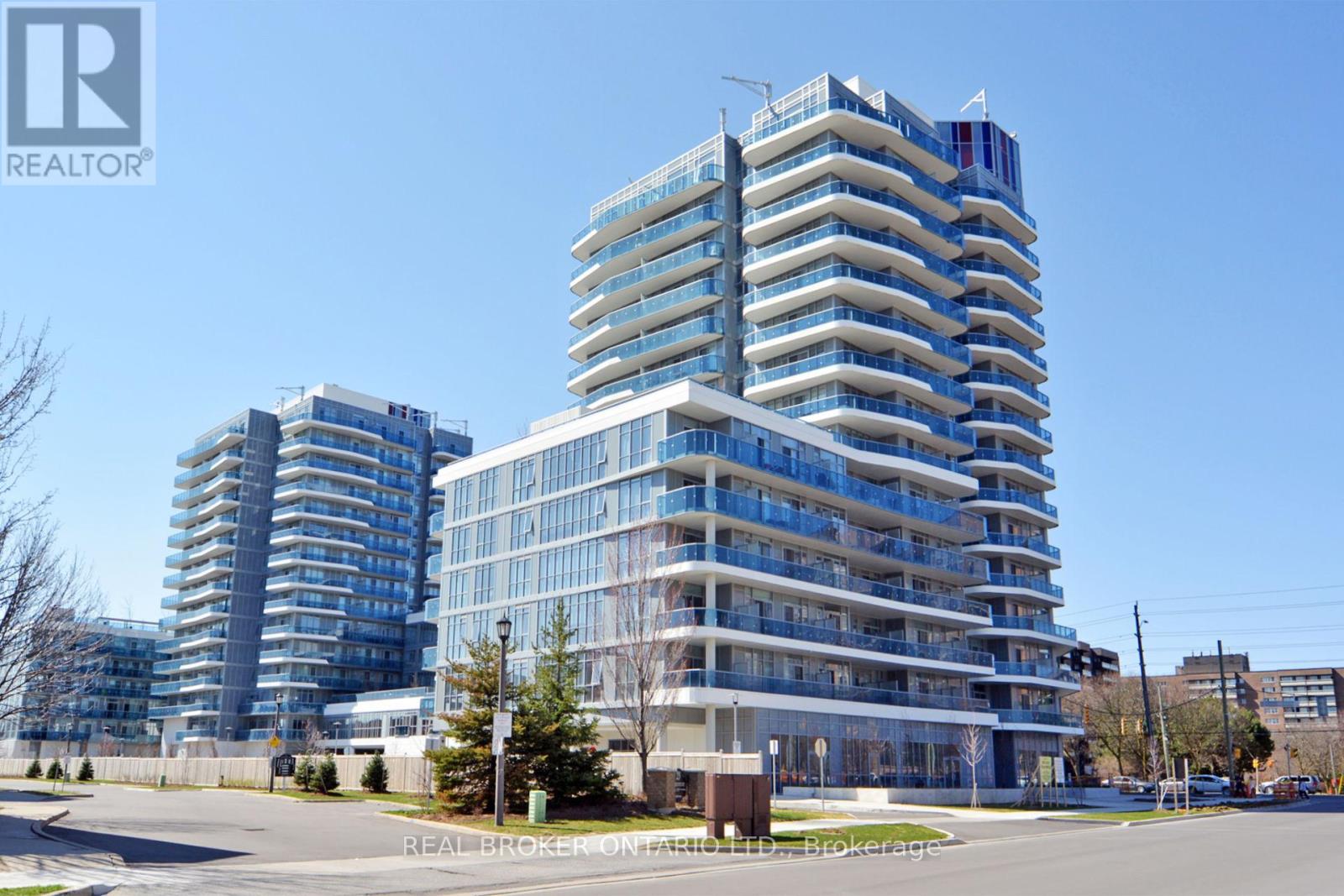 Apartment at 623 - 9471 YONGE STREET, Richmond Hill (Observatory)