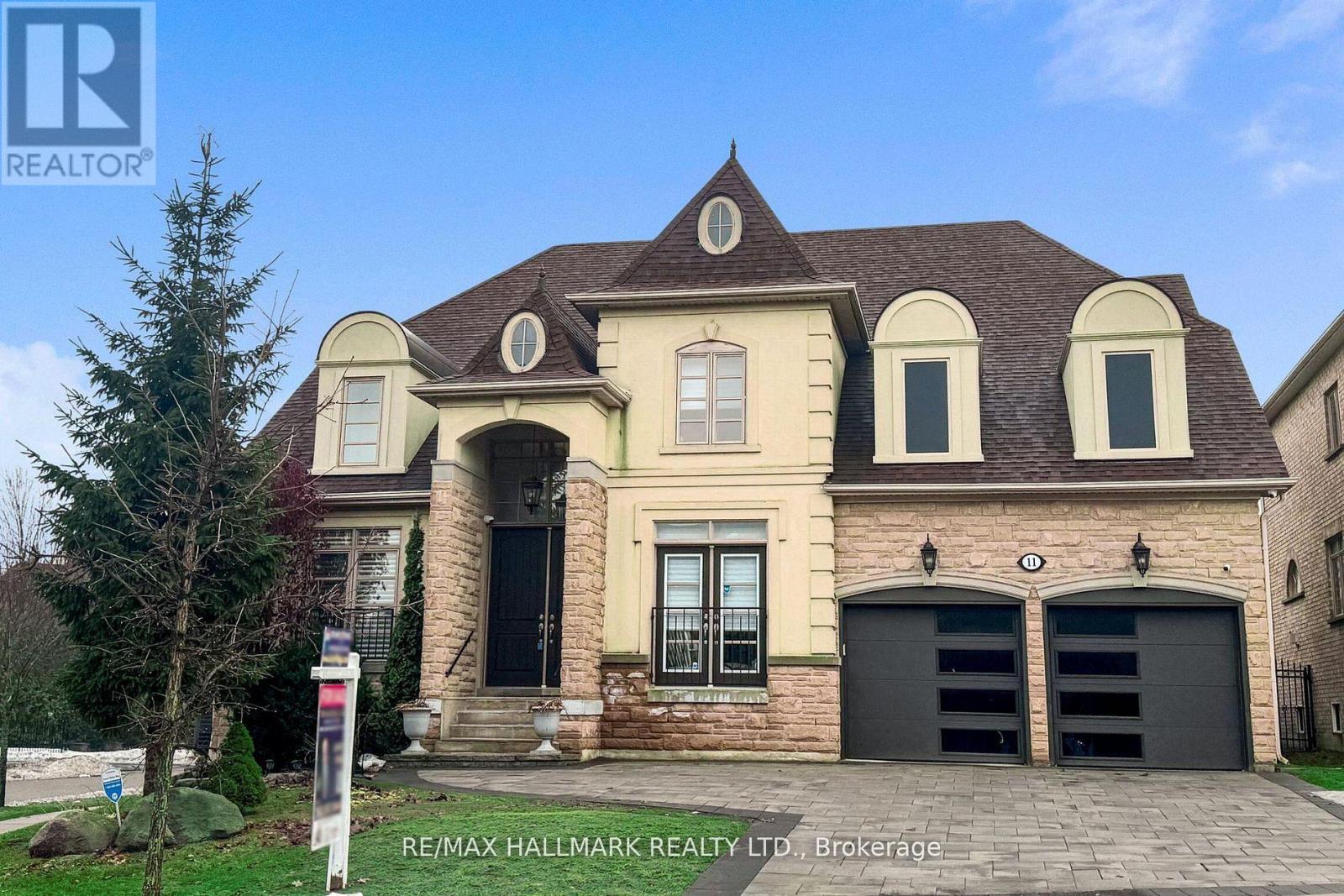 Detached at 11 PAGEAN DRIVE, Richmond Hill (Oak Ridges Lake Wilcox)