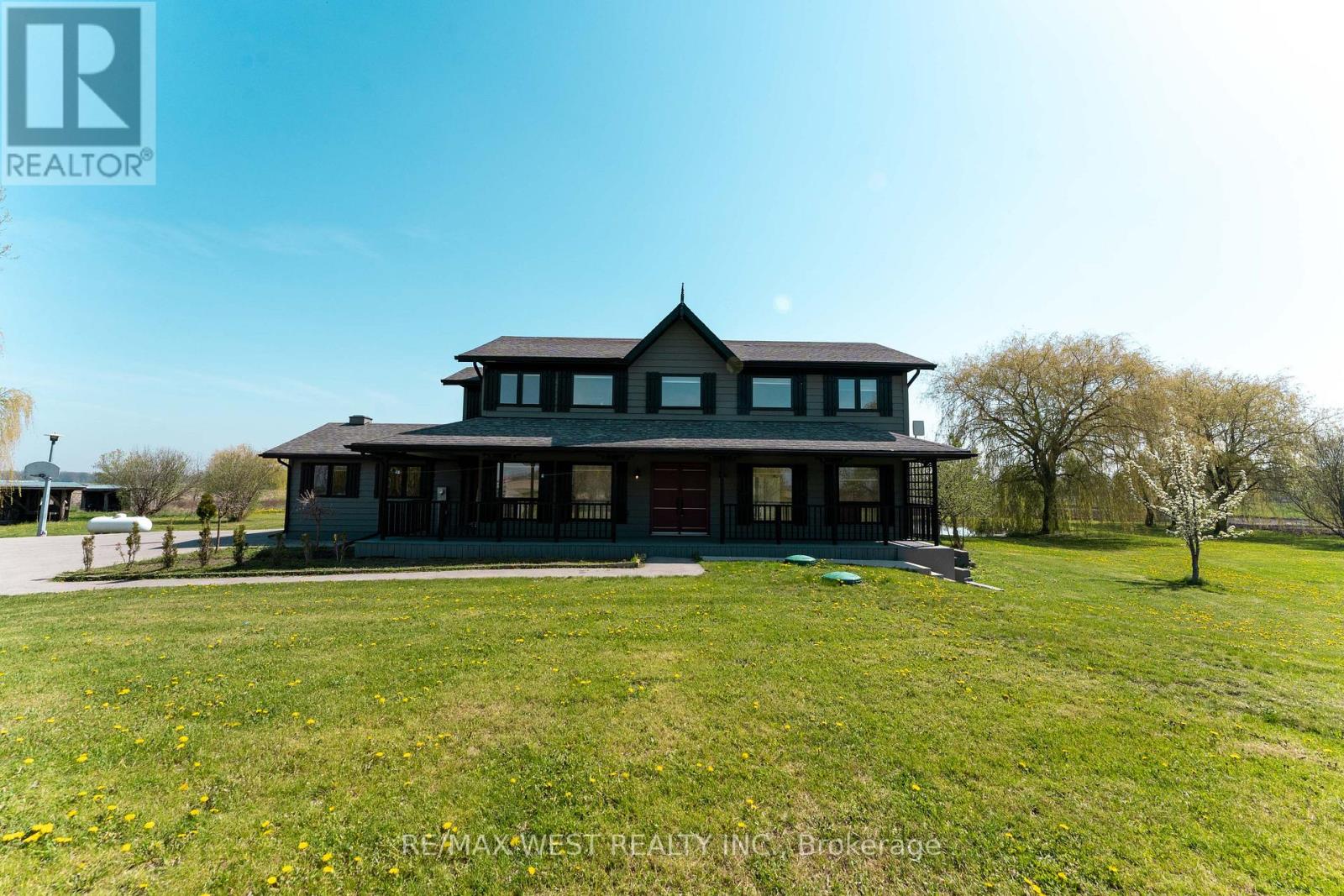 Detached at 3561 15TH SIDE ROAD, New Tecumseth