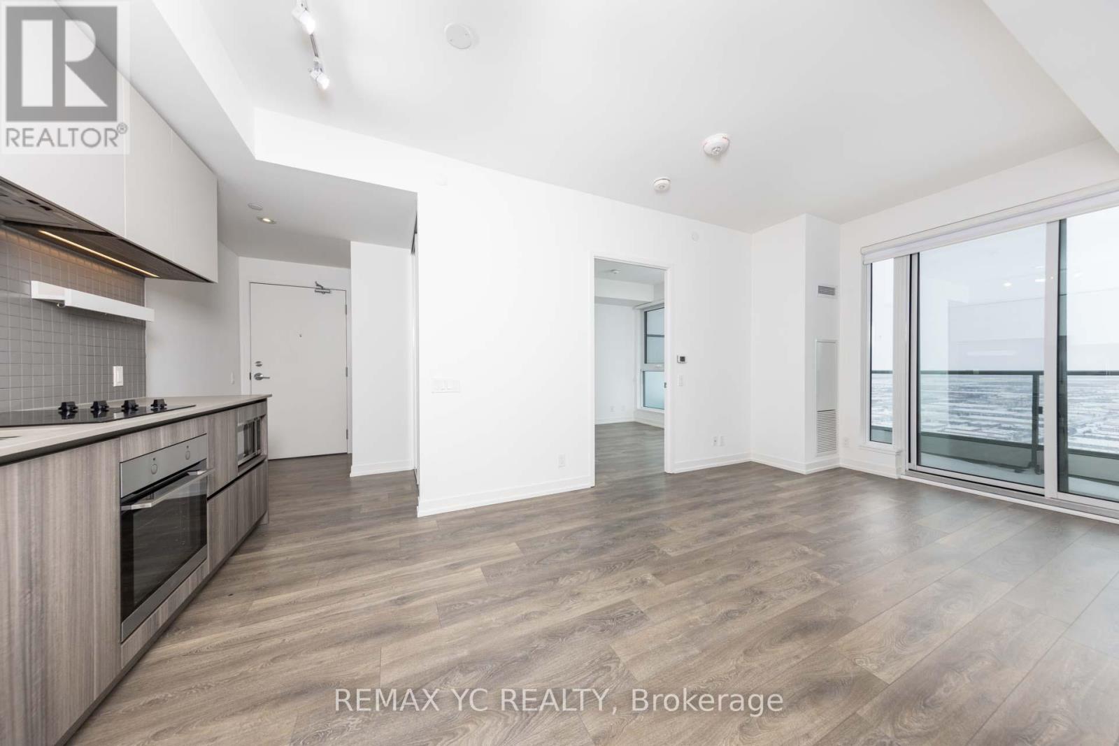 Apartment at 5512 - 898 PORTAGE PARKWAY, Vaughan (Vaughan Corporate Centre)