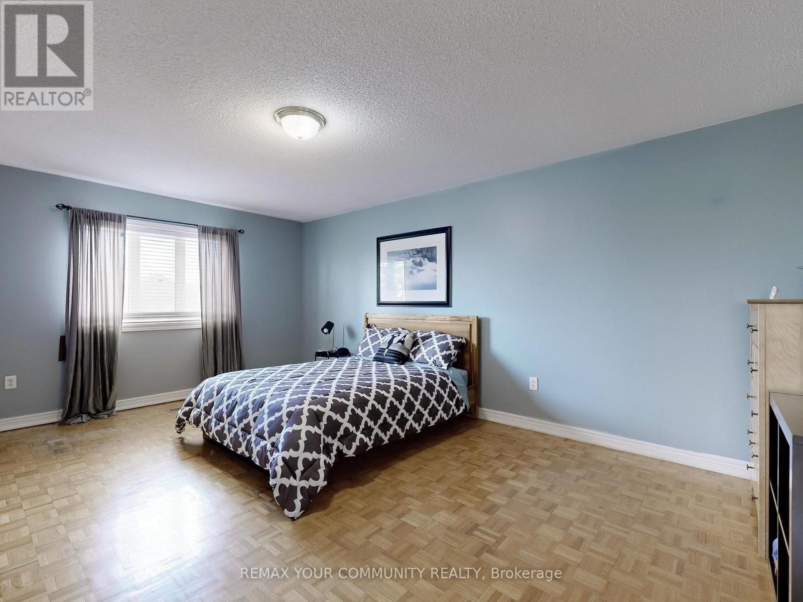 Detached at 24 CACHET HILL CRESCENT, Vaughan