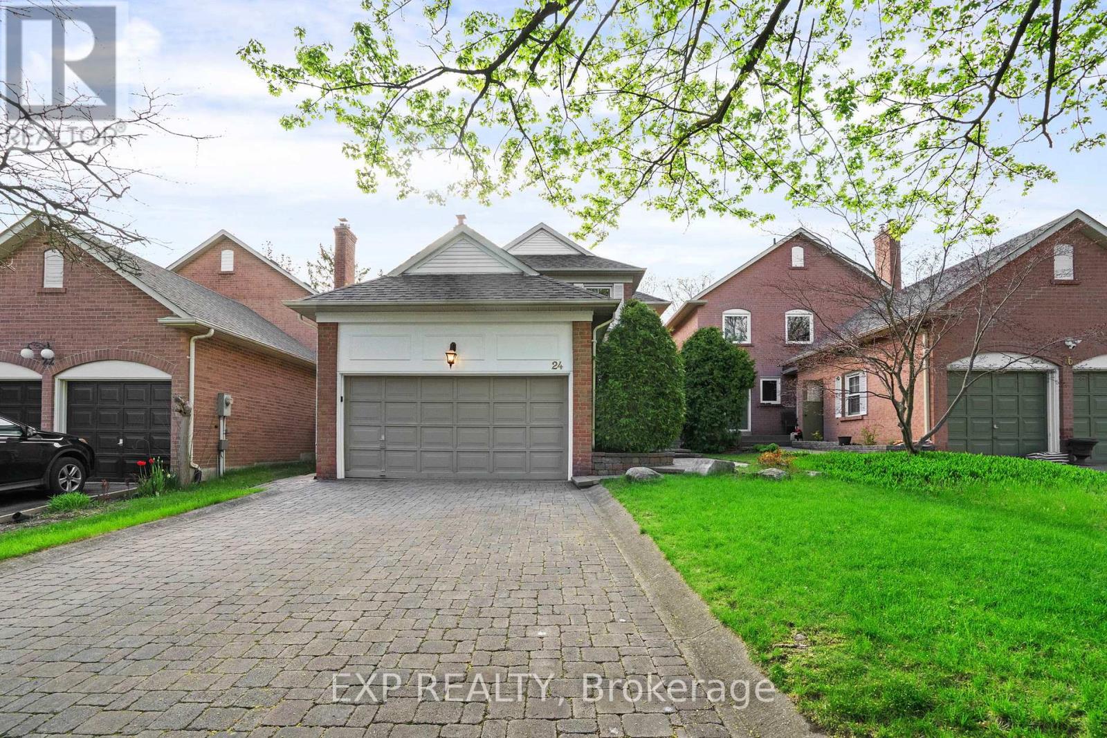 Semi-Detached/Link at 24 JUNIPER CRESCENT, Markham (Unionville)
