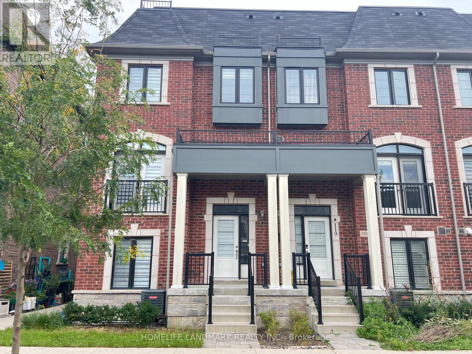 Townhouse at 117 LICHFIELD ROAD, Markham (Unionville)