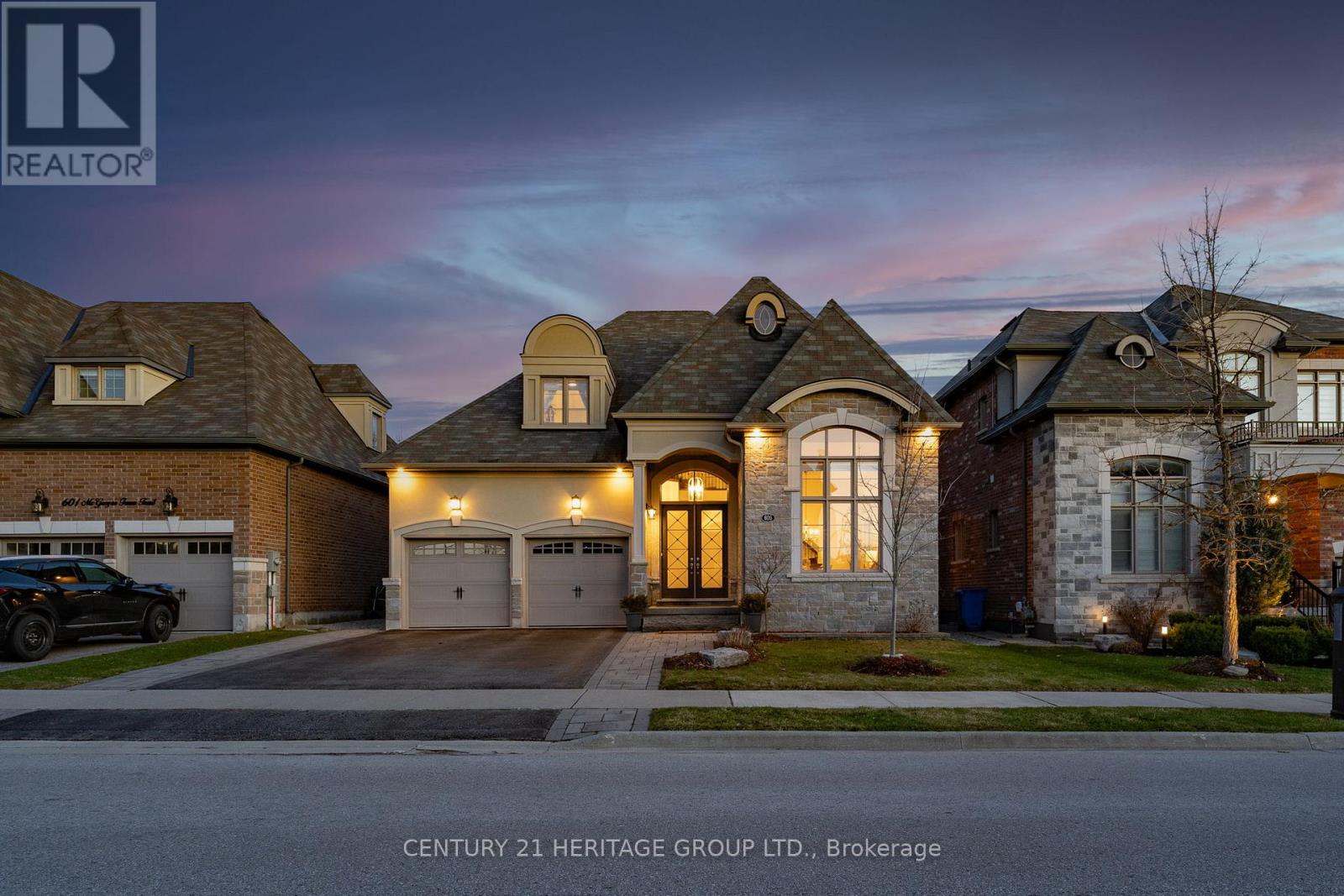Detached at 605 MCGREGOR FARM TRAIL, Newmarket (Glenway Estates)