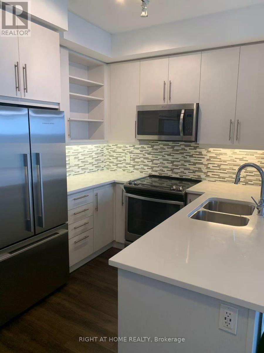 Apartment at 1710 - 65 ONEIDA CRESCENT, Richmond Hill (Langstaff)