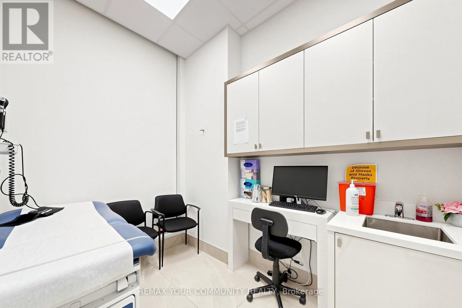 Other at 29 - 555 WILLIAM GRAHAM DRIVE W, Aurora
