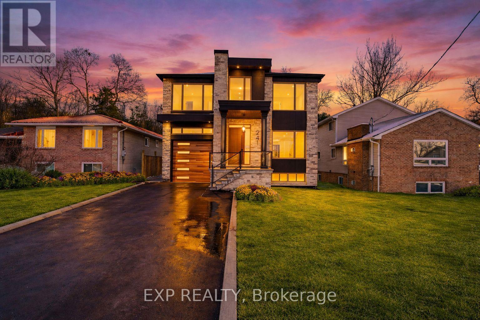 Detached at 241 PARKWAY AVENUE, Georgina (Keswick South)