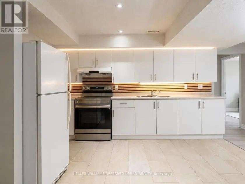 Detached at BSMT - 58 CASA GRANDE STREET, Richmond Hill