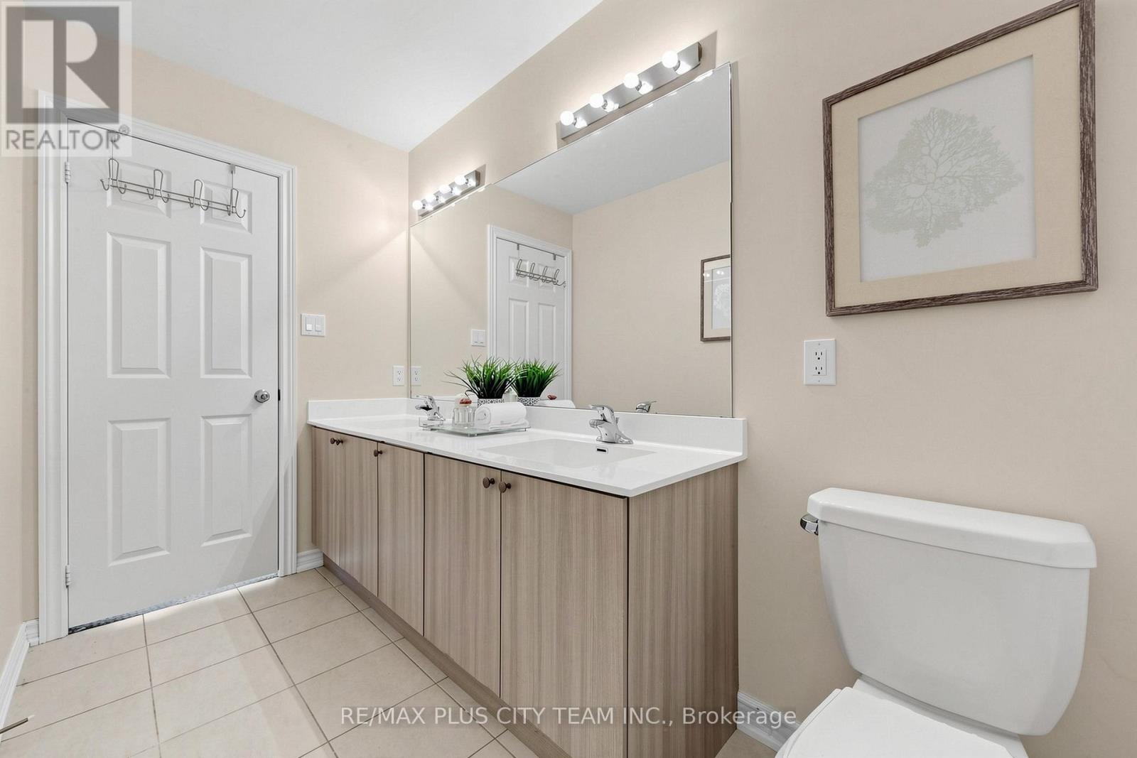Townhouse at 81 ALLEGRANZA AVENUE, Vaughan