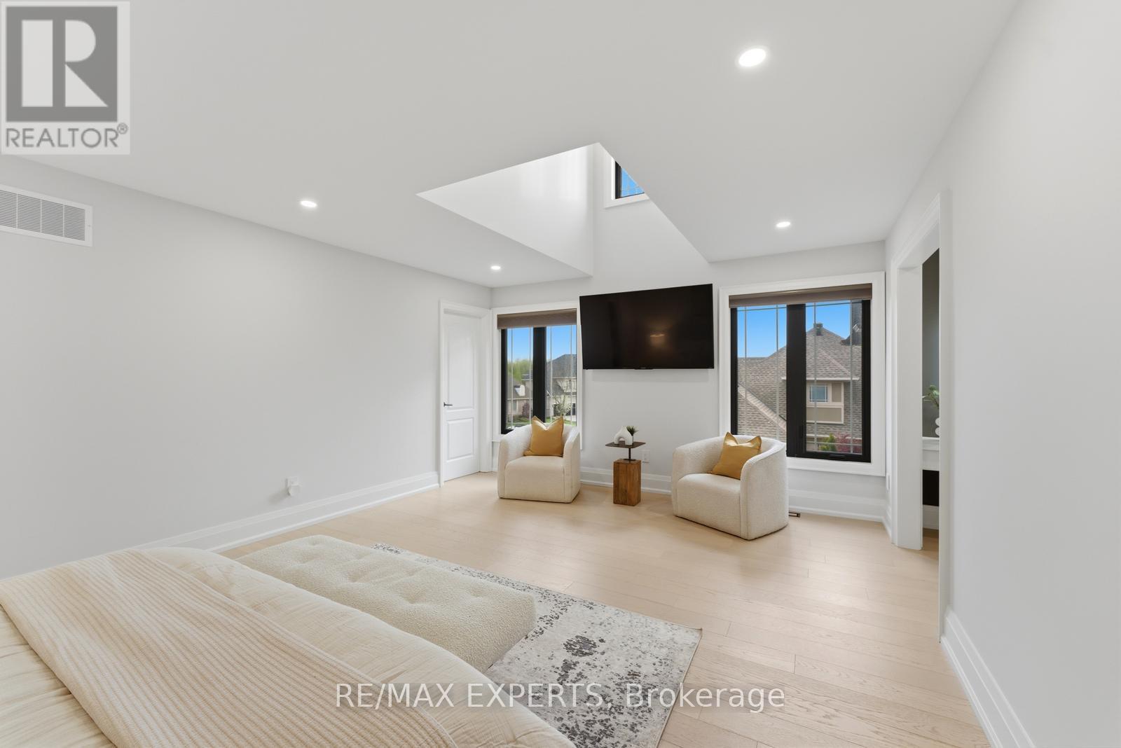Detached at 56 MAPLEDOWN WAY, Vaughan