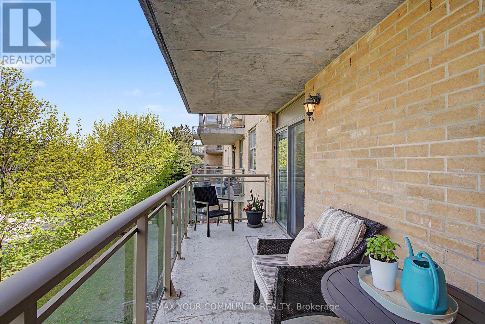 Apartment at 312 - 2506 RUTHERFORD ROAD, Vaughan