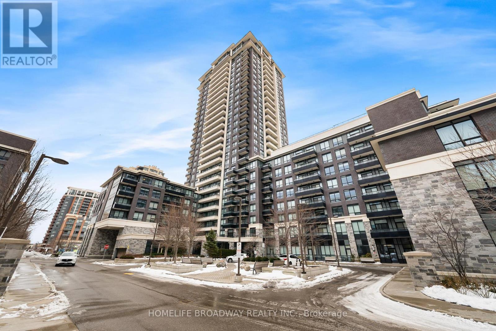 Apartment at 302 - 15 WATER WALK DRIVE, Markham (Unionville)
