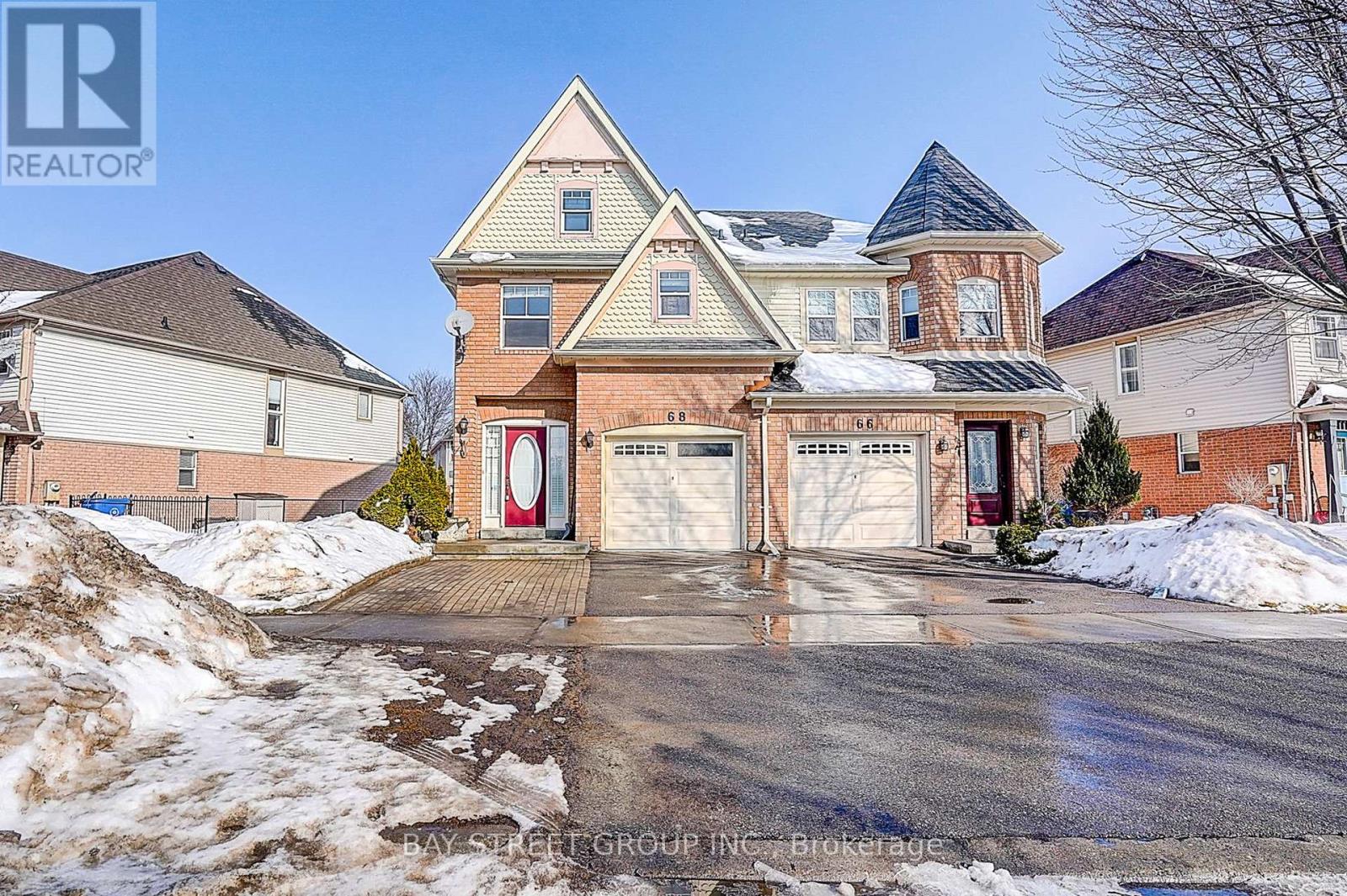 Semi-Detached/Link at 68 WOODROOF CRESCENT, Aurora (Bayview Wellington)