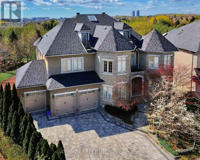 Detached at 37 FRYBROOK CRESCENT, Richmond Hill