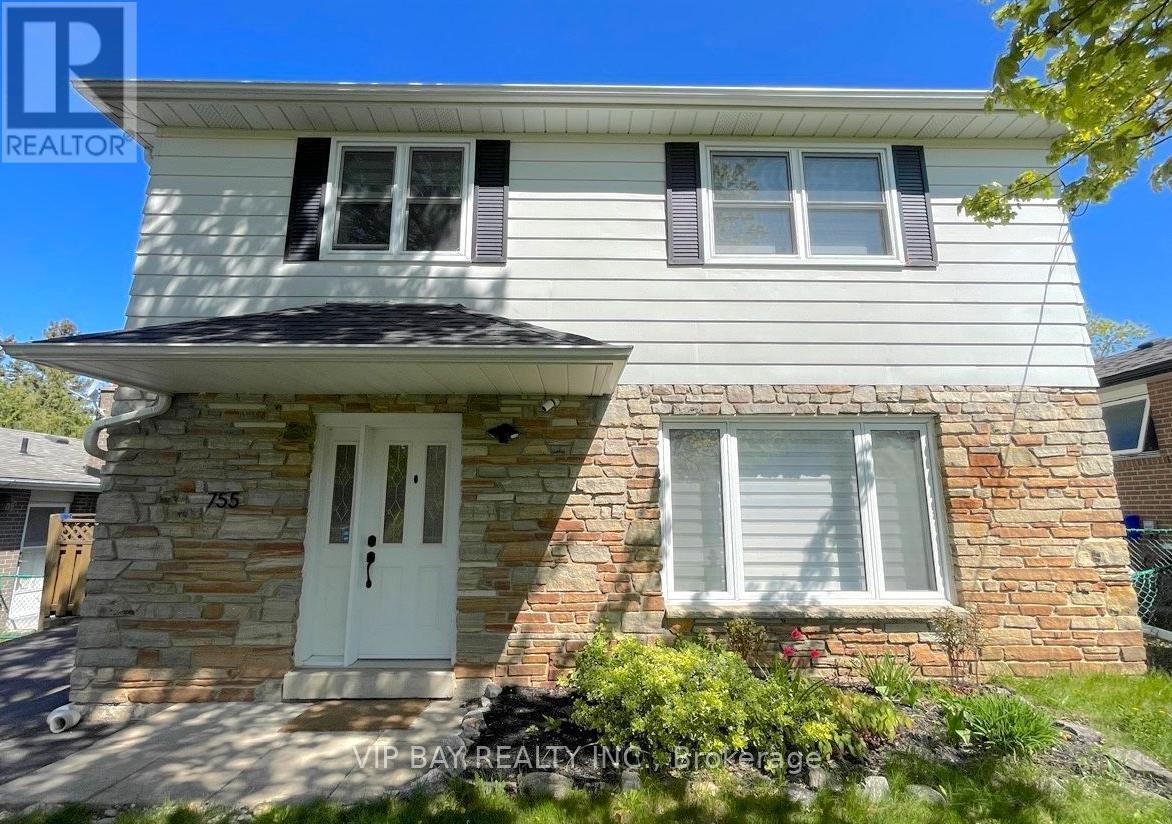 Detached at 755 BOTANY HILL CRESCENT, Newmarket (Huron Heights-Leslie Valley)