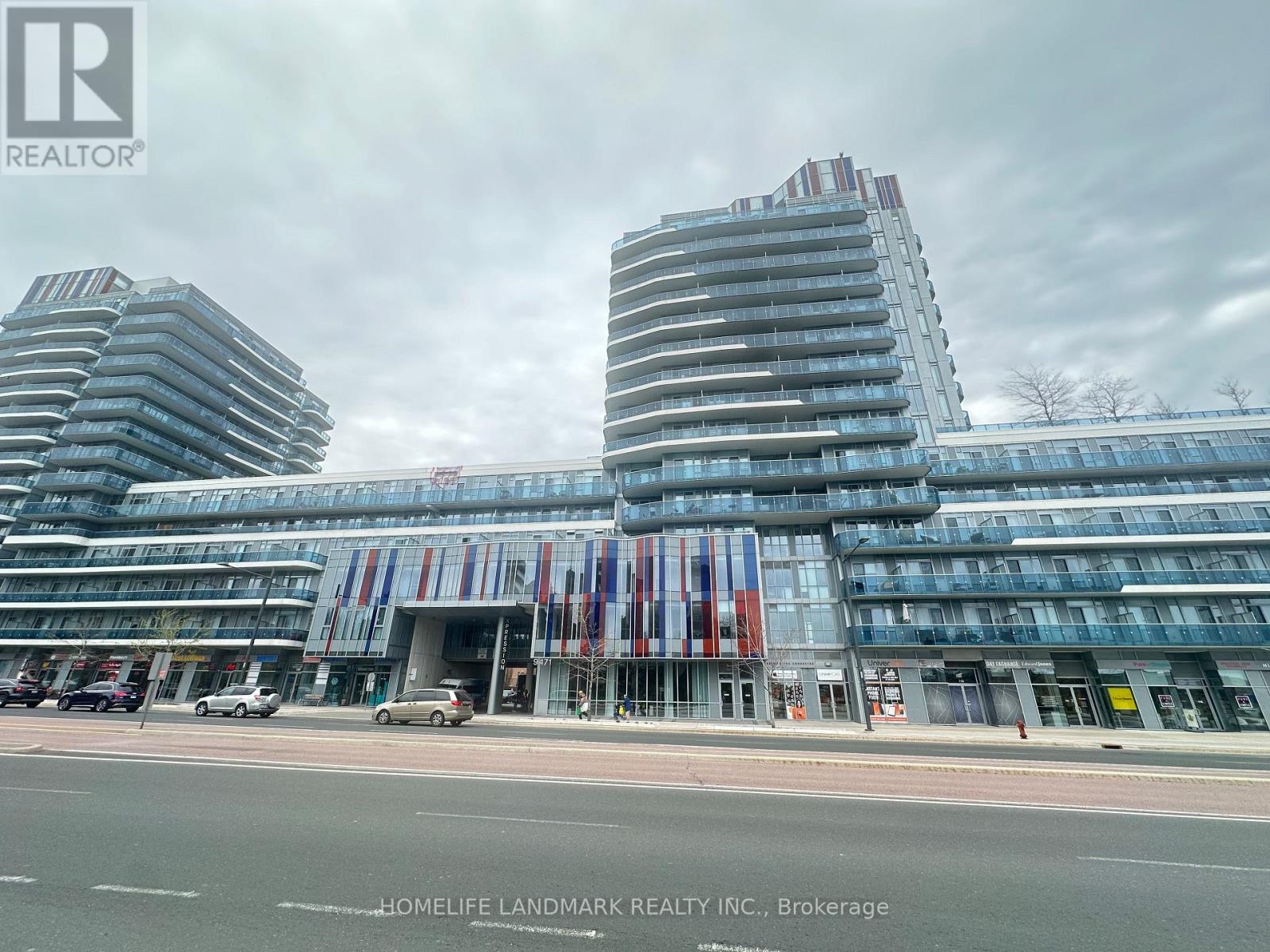 Apartment at 745 - 9471 YONGE STREET, Richmond Hill (Observatory)