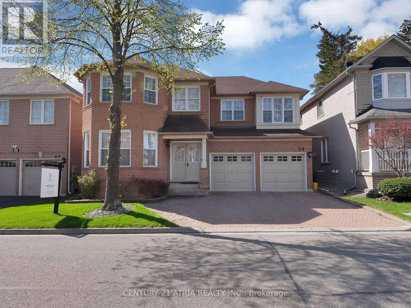 Detached at 39 SAXONY DRIVE, Markham (Berczy)